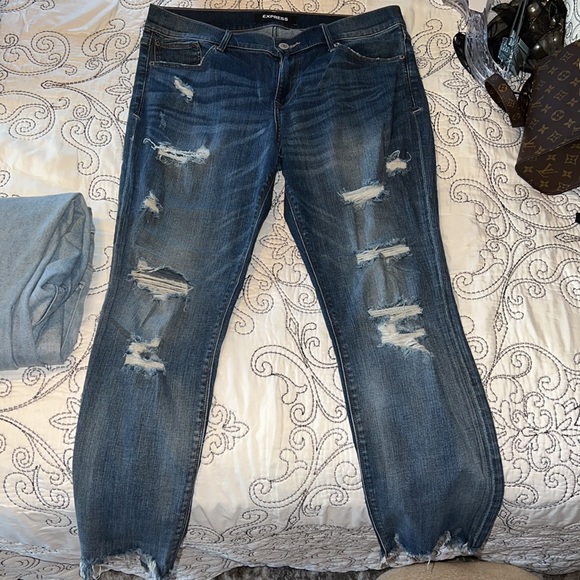 Express distressed jeans - Picture 2 of 3